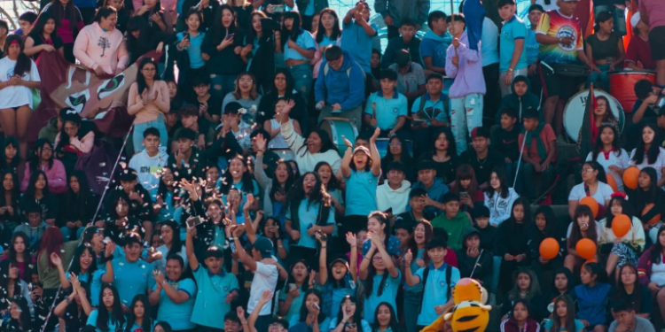 Exitoso inicio de la Estudiantina 2023