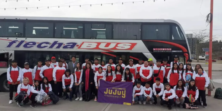 Deportistas jujeños rumbo a los Juegos Evita Urbanos