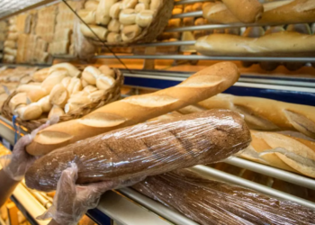 Aumentó un 7,9% el precio de la harina subsidiada y podría impactar en el valor del pan