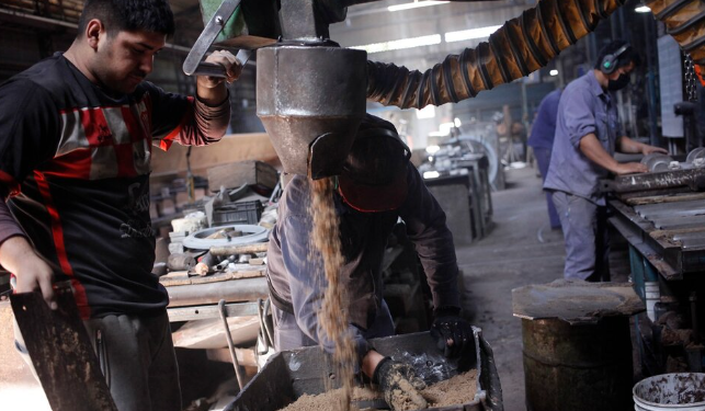 Qué se sabe de los créditos de 400 mil pesos para trabajadores que anunció Sergio Massa