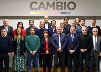 Desde JxC compararon a Milei con el kirchnerismo: «Es populismo de derecha»