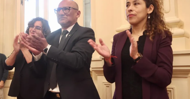 Morales tomó juramento a nuevos funcionarios del Ministerio de Educación