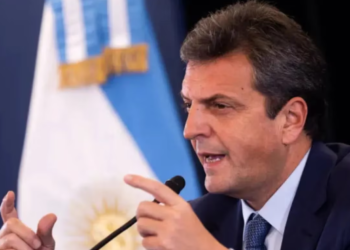 Sergio Massa sale a buscar a los peronistas que votaron a Javier Milei en las PASO: cuál es su estrategia