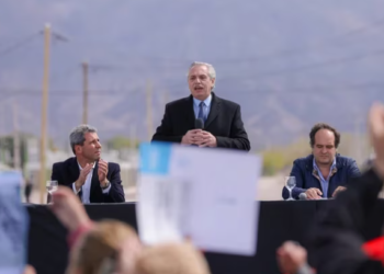 Alberto Fernández: “Los que hablan de la libertad son negacionistas de la dictadura”