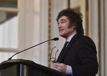 Javier Milei: “La dolarización se va a hacer a precio de mercado; hoy sería a 730 pesos″