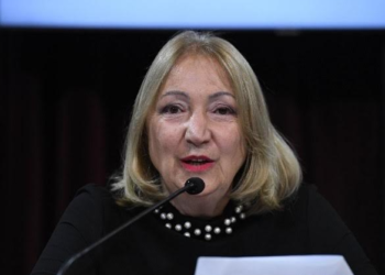 Senadora Giacoppo presentó proyecto para garantizar la continuidad de tratamientos en ejecución