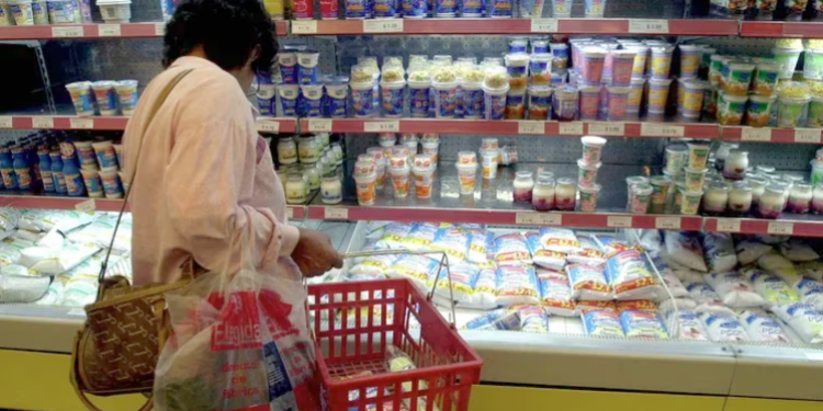 Cómo chequear quiénes van a recibir el reintegro de IVA de hasta $18.800 mensuales