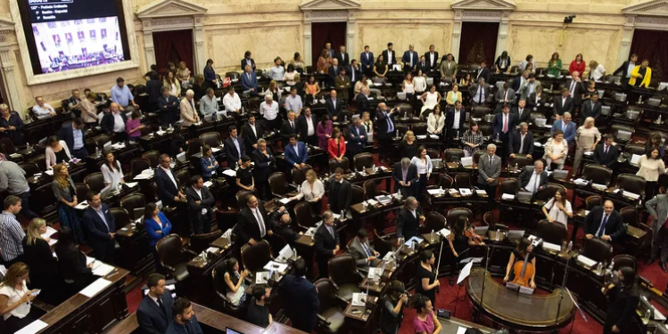 El oficialismo obtuvo dictamen y mañana Diputados debatirá la reforma del impuesto a las Ganancias