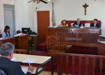 Lo condenaron a 16 años de prisión por abusar sexualmente de su hijastra durante años 