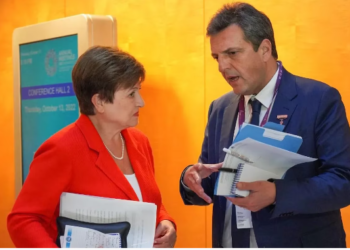 Las advertencias del FMI sobre las últimas medidas de Massa y el plan de dolarización de Milei