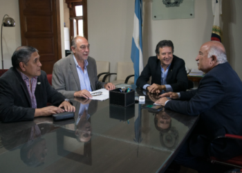 El senador Fiad recibió informe sobre avances de la Facultad de Medicina a crearse en Jujuy
