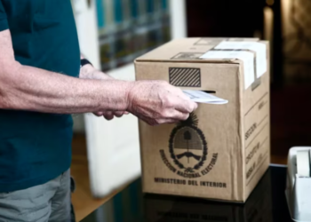 CABA confirmó el sistema de votación: cómo estarán repartidas las boletas para Presidente y jefe de Gobierno