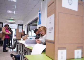 Rige la veda electoral 2023: qué no se puede hacer y hasta cuándo durará