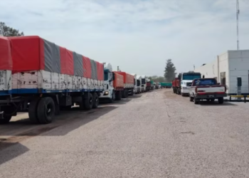 Por el congelamiento del precio de la nafta volvieron los cupos para las estaciones de servicio