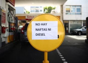 El Gobierno espera un “shock” de combustibles para que la crisis empiece a desactivarse en el corto plazo