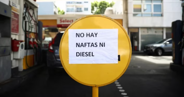 El Gobierno espera un “shock” de combustibles para que la crisis empiece a desactivarse en el corto plazo