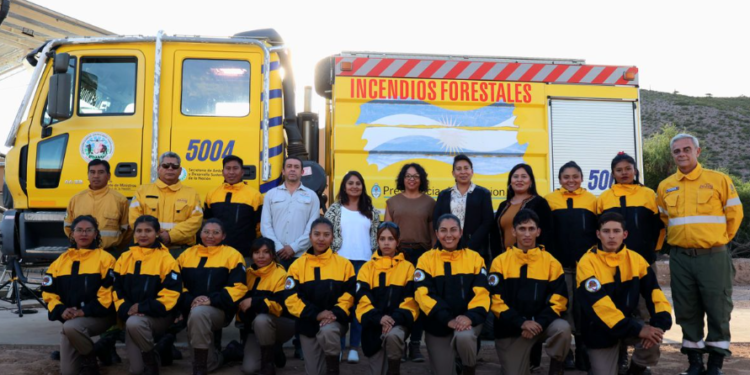 Morales inauguró una nueva Base de Incendios de Vegetación y Emergencias Ambientales