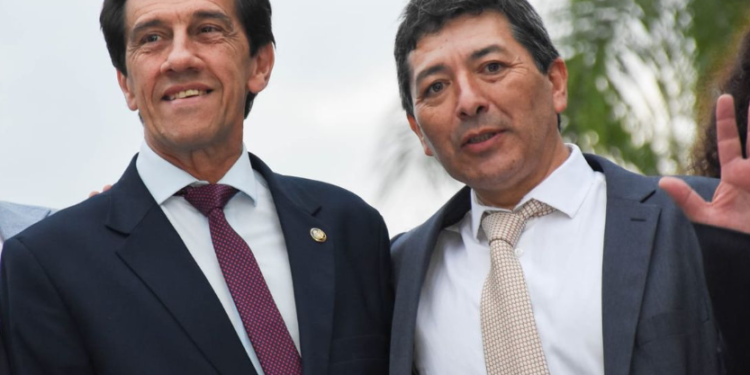 Sadir acompañó la asunción de Victor González como intendente de El Carmen