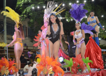 San Pedro te espera para la tercera noche de corsos con La Cantada