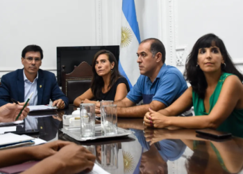 Continúa el diálogo con sindicatos estatales por paritarias