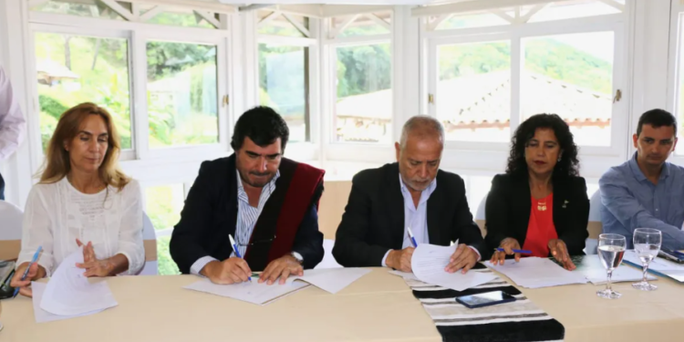 Precio del tabaco: se acordó un 345% de aumento