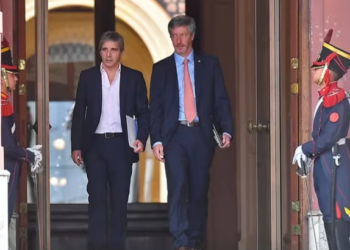 Con las próximas medidas en carpeta, Caputo muda la negociación con el FMI a Brasil y busca apoyo de EEUU