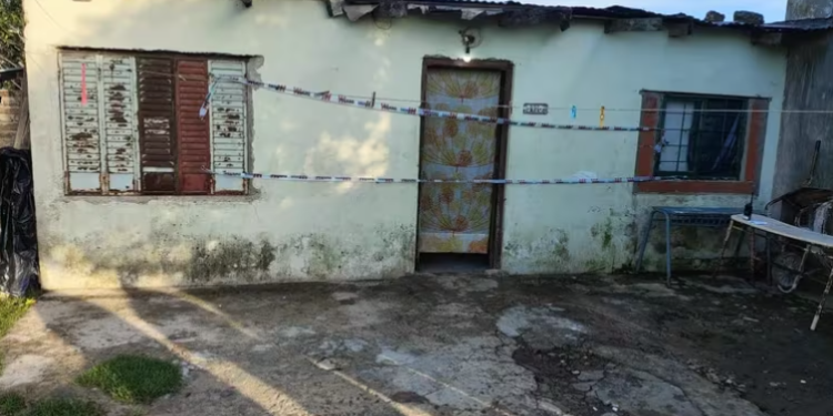 Berisso: mató a puñaladas a su mujer y luego intentó suicidarse frente a su hija