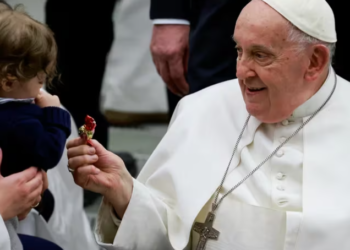 El papa Francisco se realizó un chequeo médico tras su audiencia general en el Vaticano