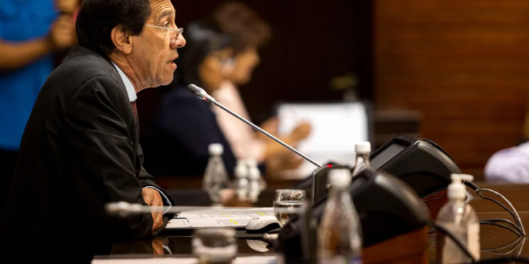 Sadir anunció una ley de coparticipación provincial y desahogo financiero para los municipios