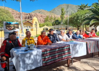 Virgen de Copacabana: Intenso operativo de seguridad ante la masiva llegada de peregrinos a Punta Corral