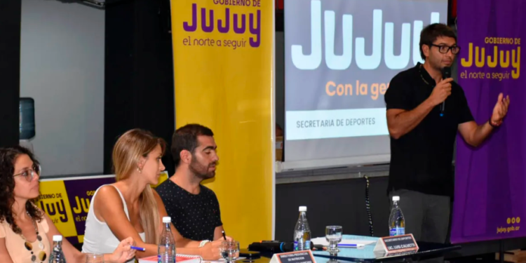 Escuelas de Fútbol: Presentaron programa «Desarrollo Deportivo infanto juvenil»