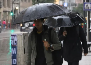 Alerta amarilla por fuertes tormentas, viento intenso y granizo: cuáles son las provincias afectadas y cómo sigue el clima en el AMBA