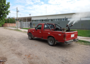 Avanza la campaña de fumigación contra el dengue en la ciudad