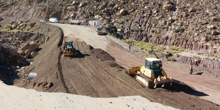 Vialidad Nacional trabaja en la RN52 y la DPV, en alternativa