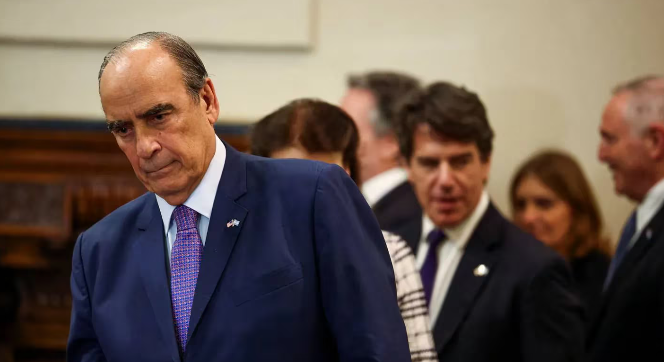 El Gobierno ofrece terminar obras en las provincias a cambio del apoyo al DNU y a la Ley Ómnibus