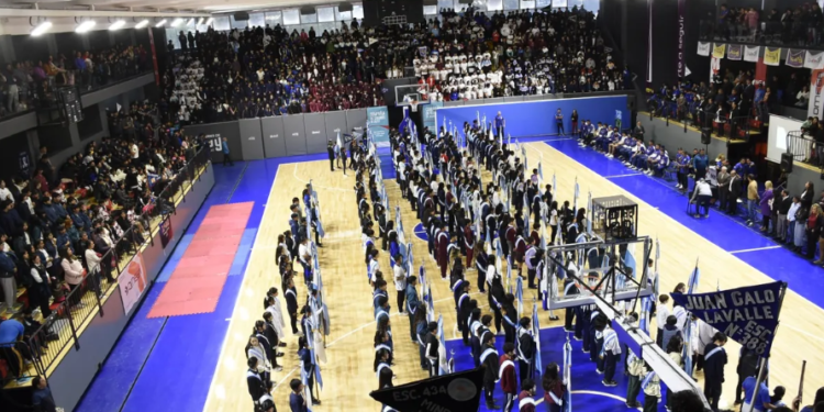 Apertura multitudinaria de los Juegos Escolares e Intercolegiales 2024
