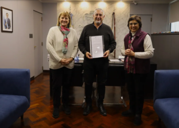 Salud se suma a la digitalización de expedientes, trámites y gestiones