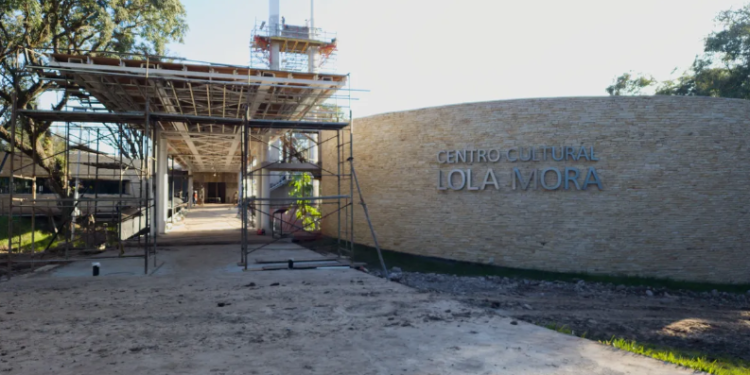 Recorrido por las obras del «Lola Mora»