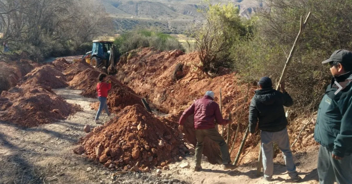 Inician obras de bioingeniería con ‘vetiver’ en Valle, Quebrada y Ramal