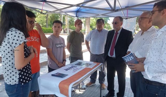 Inscriben para cursos gratuitos de Reparación de Motos e Instalación de Aires Acondicionados