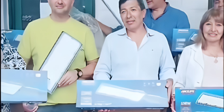 Importante inversión del municipio de El Carmen en nuevas luminarias