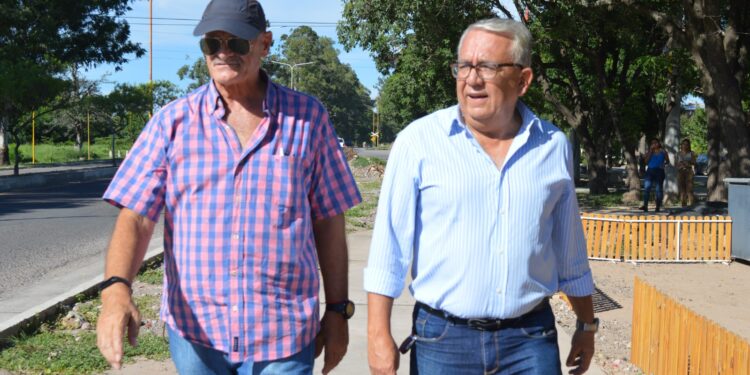 Avanza la obra de cordón cuneta en el barrio Presidente Perón