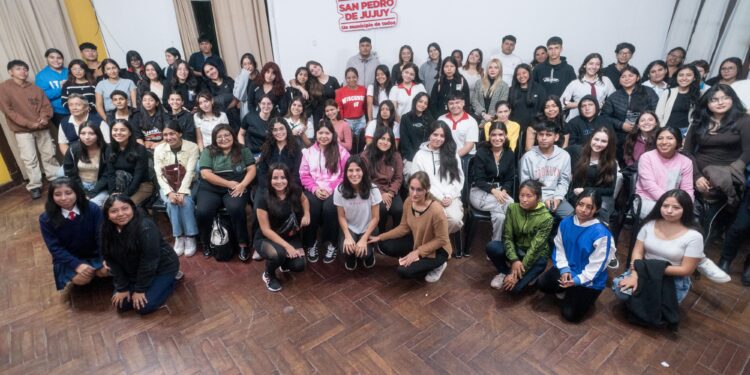 Importantes acciones entre el municipio de San Pedro de Jujuy y la Promo 2025