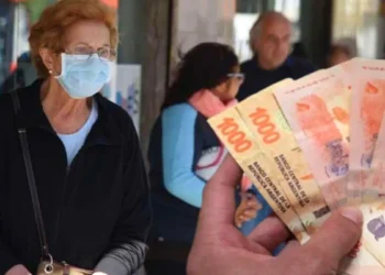 Esta bien, pero no tan bien. Ya es oficial el aumento para jubilados y pensionados