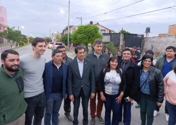 El Carmen inauguro el pavimento de calle Laprida