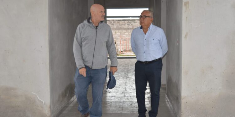 Última etapa para culminar el nuevo edificio para el Cuerpo de Infantería