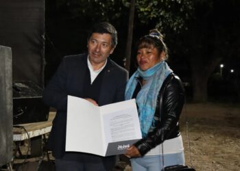 En El Carmen se entregaron certificados de posesión de lotes