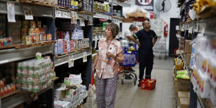 Inflación de abril: Fue de 2,8% y acumuló 47,3% en los últimos doce meses