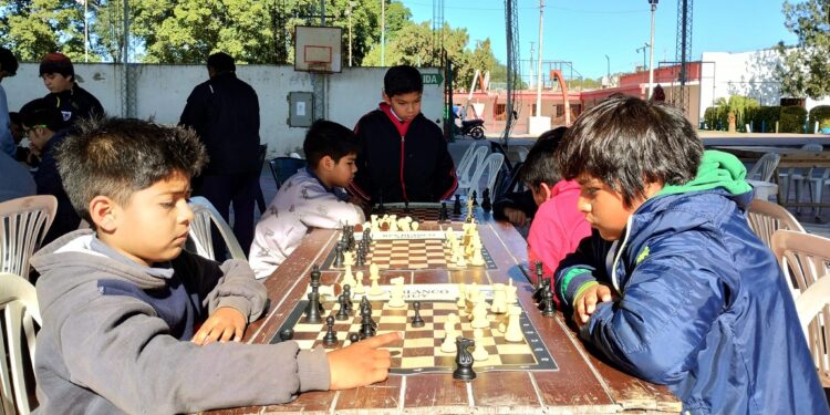 El próximo sábado inicia la Liga Municipal de Ajedrez