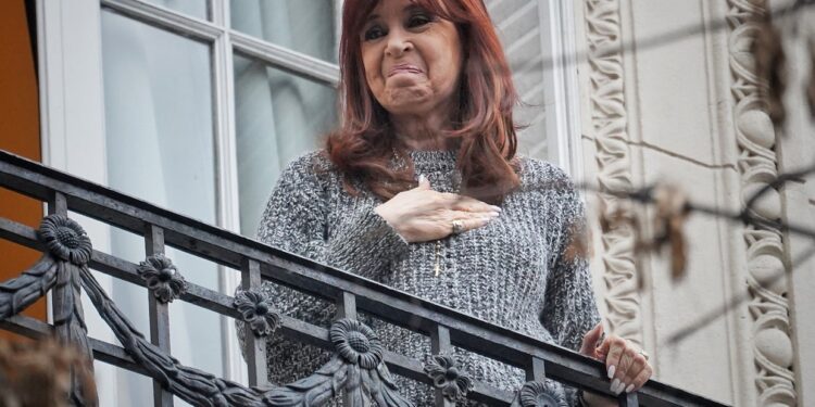 Vialidad: la maniobra de Cristina Kirchner para declararse insolvente y no devolver U$S 55 millones robados al Estado